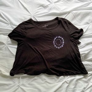 black cropped graphic tee